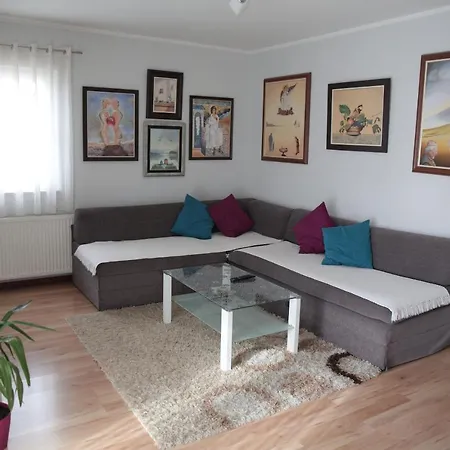 Smestaj Zlatar Arena