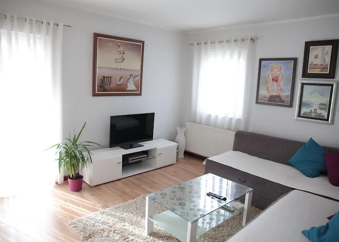 Smestaj Zlatar Arena