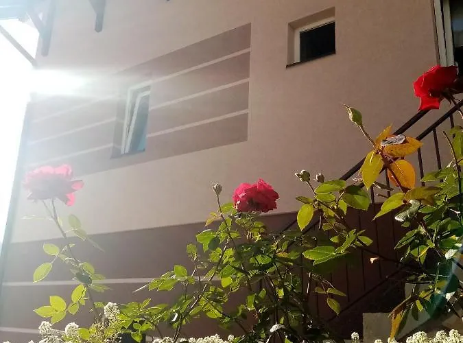 アパート Smestaj Zlatar Arena